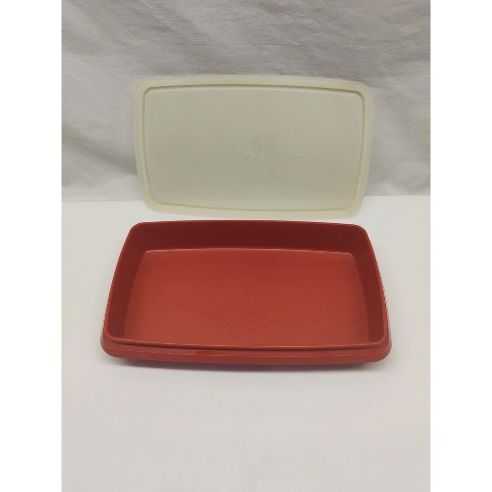 Tupperware 816 12